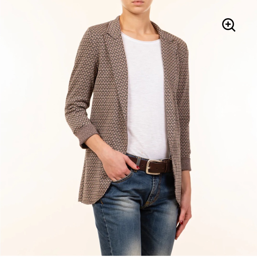 WHITE MOOD ITALIAN LUXURY GEOMETRIC BLAZER